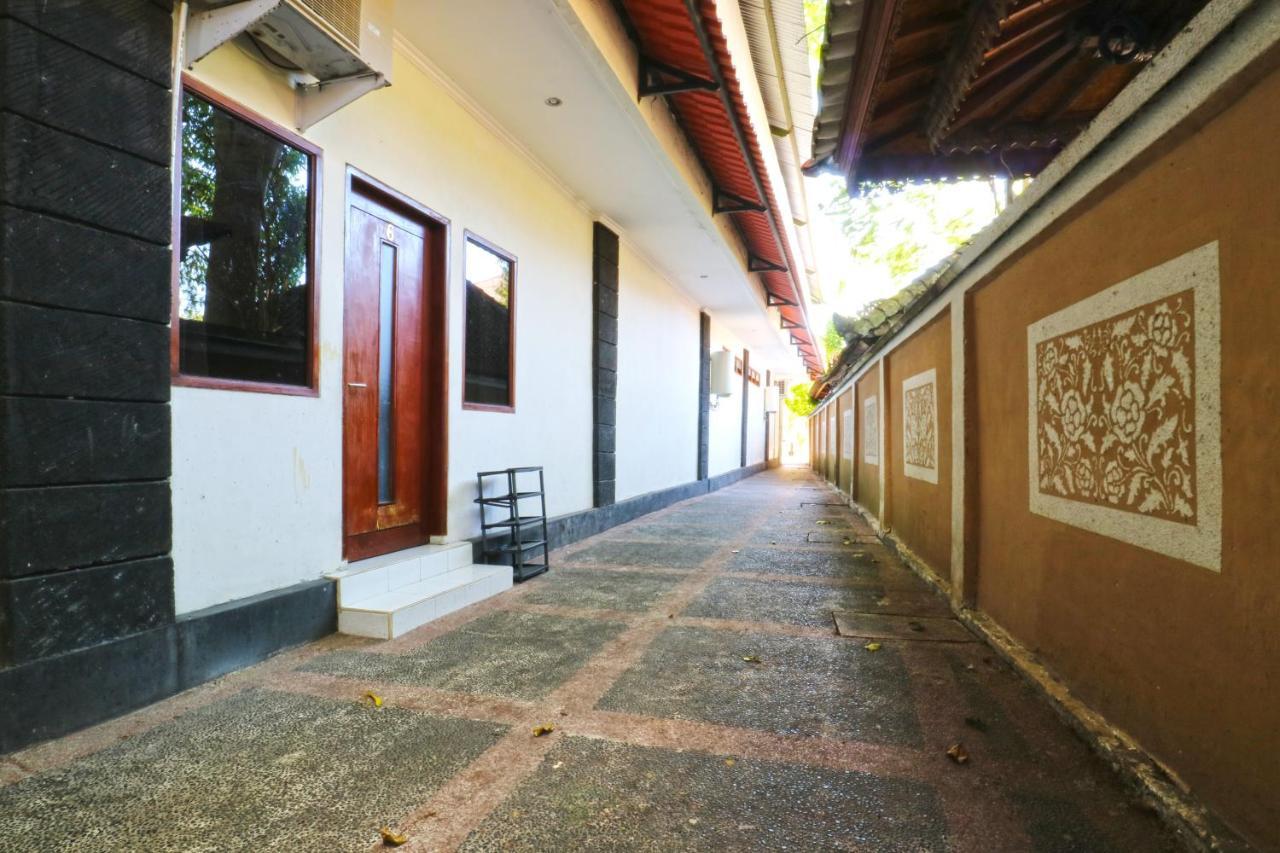 Hostel Mirah Legian Dış mekan fotoğraf