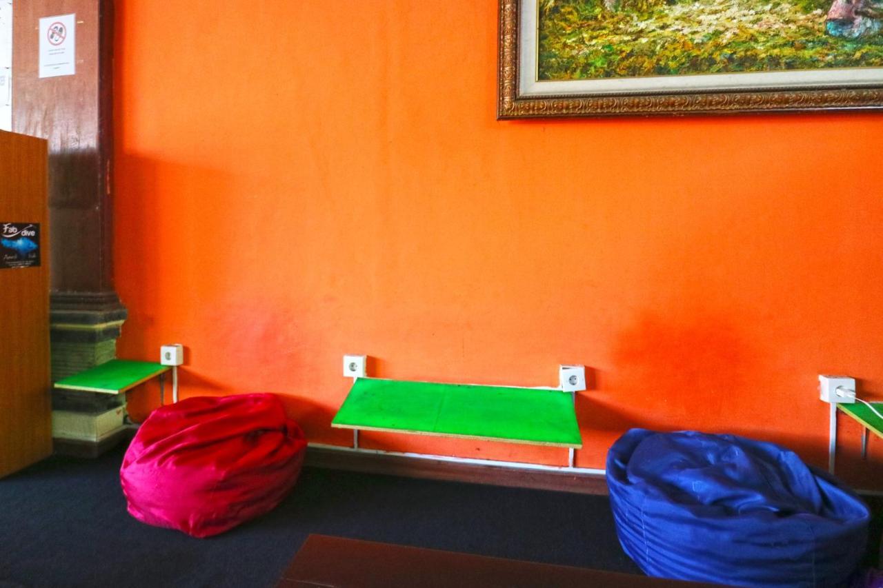 Hostel Mirah Legian Dış mekan fotoğraf