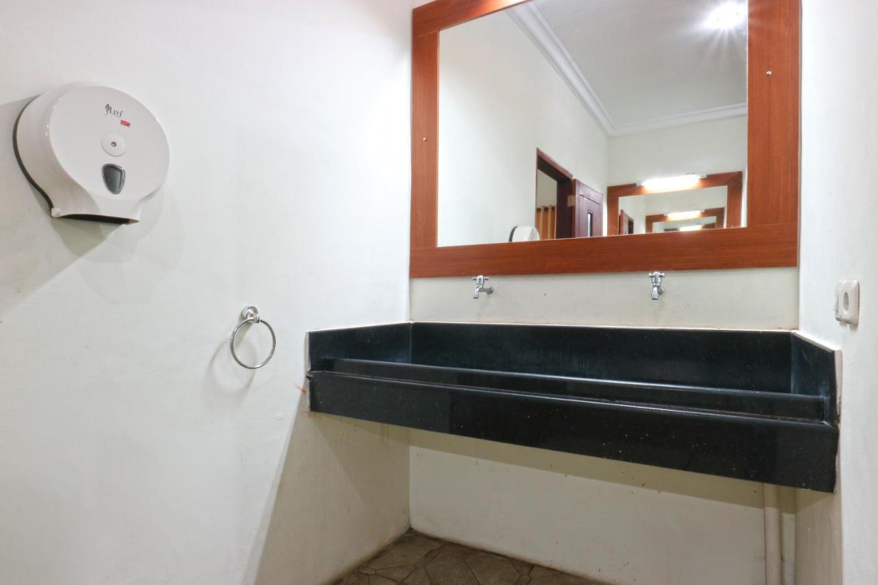 Hostel Mirah Legian Dış mekan fotoğraf